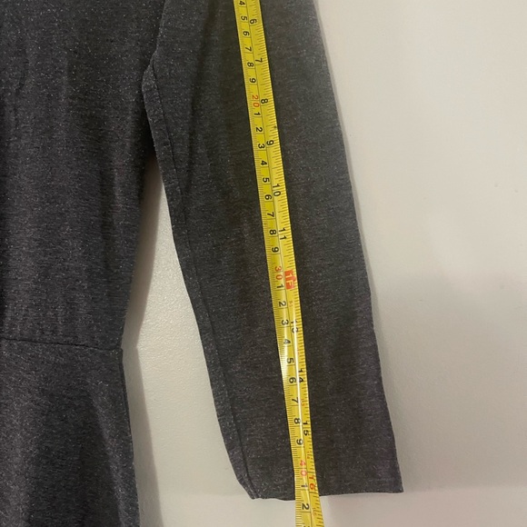 Forever 21 Gray 3/4 Sleeve Dress Size Small - Picture 8 of 14